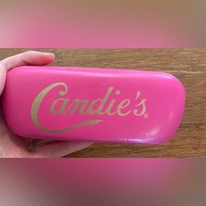 Candies SUNGLASSES HOLDER